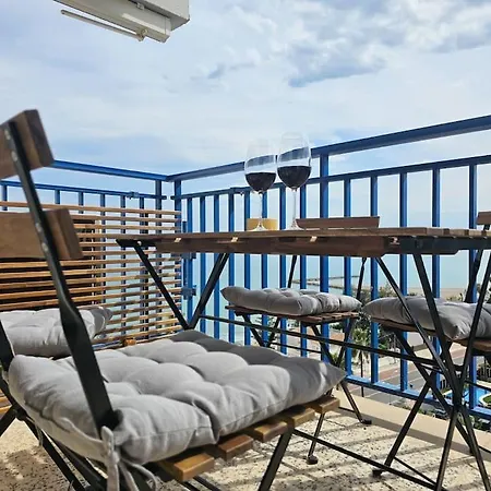 Reformado Vista Mar *